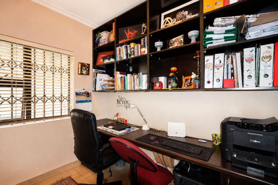 3 Bedroom Property for Sale in Parklands Western Cape